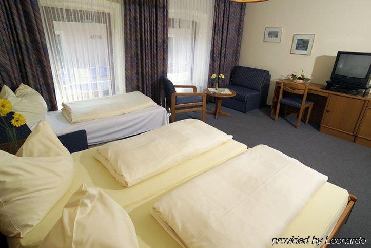 Fruehstueckspension Meyer, Familie Orthacker Graz Exterior foto